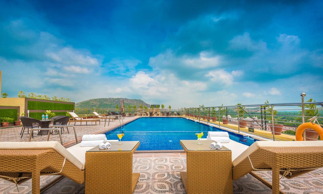 Clarion Inn Jaipur Kukas Екстериор снимка