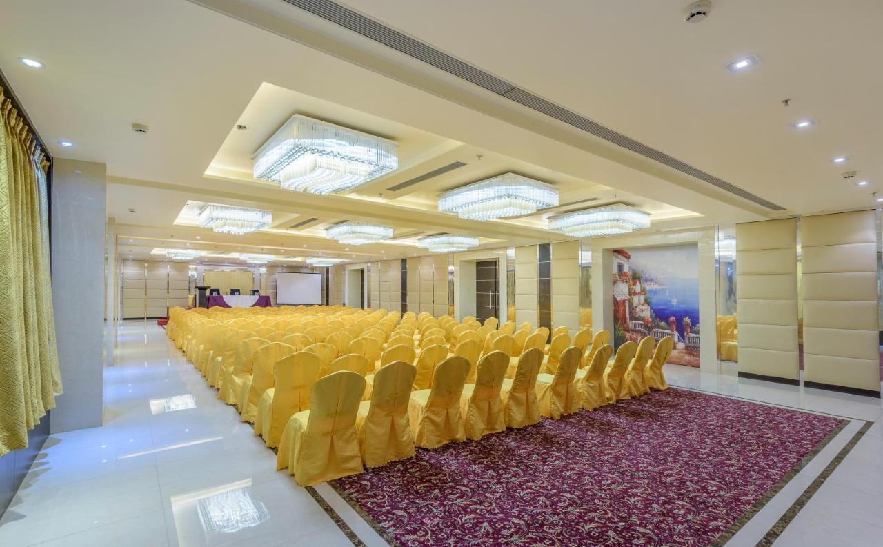 Clarion Inn Jaipur Kukas Екстериор снимка