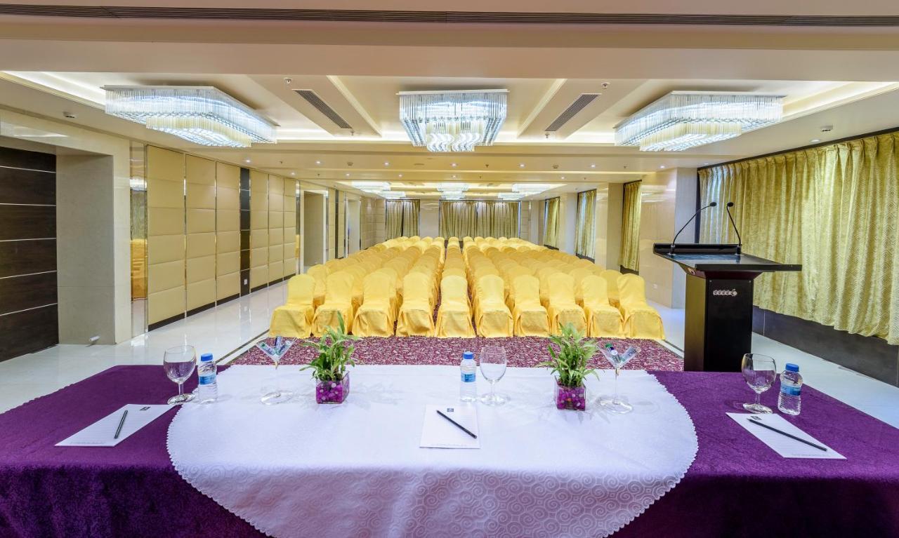 Clarion Inn Jaipur Kukas Екстериор снимка