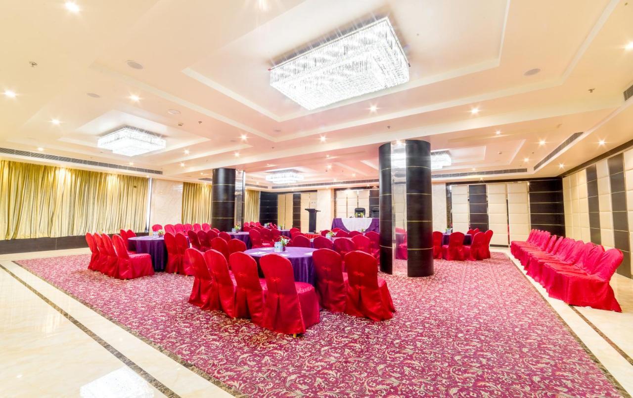 Clarion Inn Jaipur Kukas Екстериор снимка