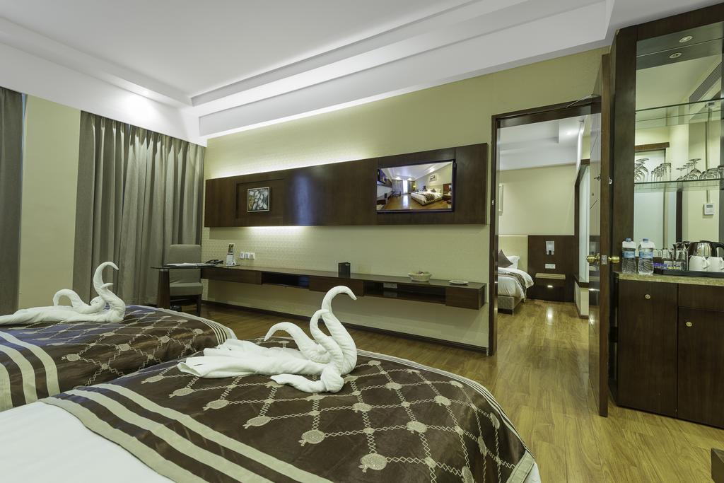 Clarion Inn Jaipur Kukas Екстериор снимка